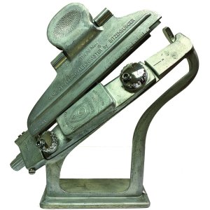 Bitzenburger Fletching Jig Left Wing Model 1004 Silver
