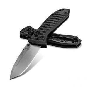 Benchmade 570-1 Presidio II 3.72" S30V Black Scales Axis Lock