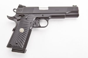 Wilson Combat CQB FS 5B AMBI 9MM Black - Modernized 1911 Pistol