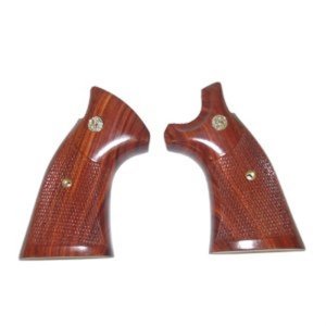 Smith & Wesson 16400 Square Butt Checkered Target Grips