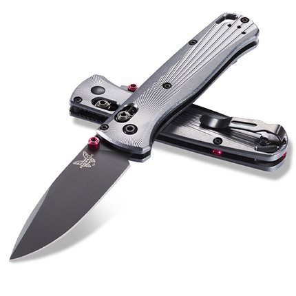 Benchmade 535BK-4 Bugout 3.2" M390, Textured Aluminum, Maroon Thumbstuds