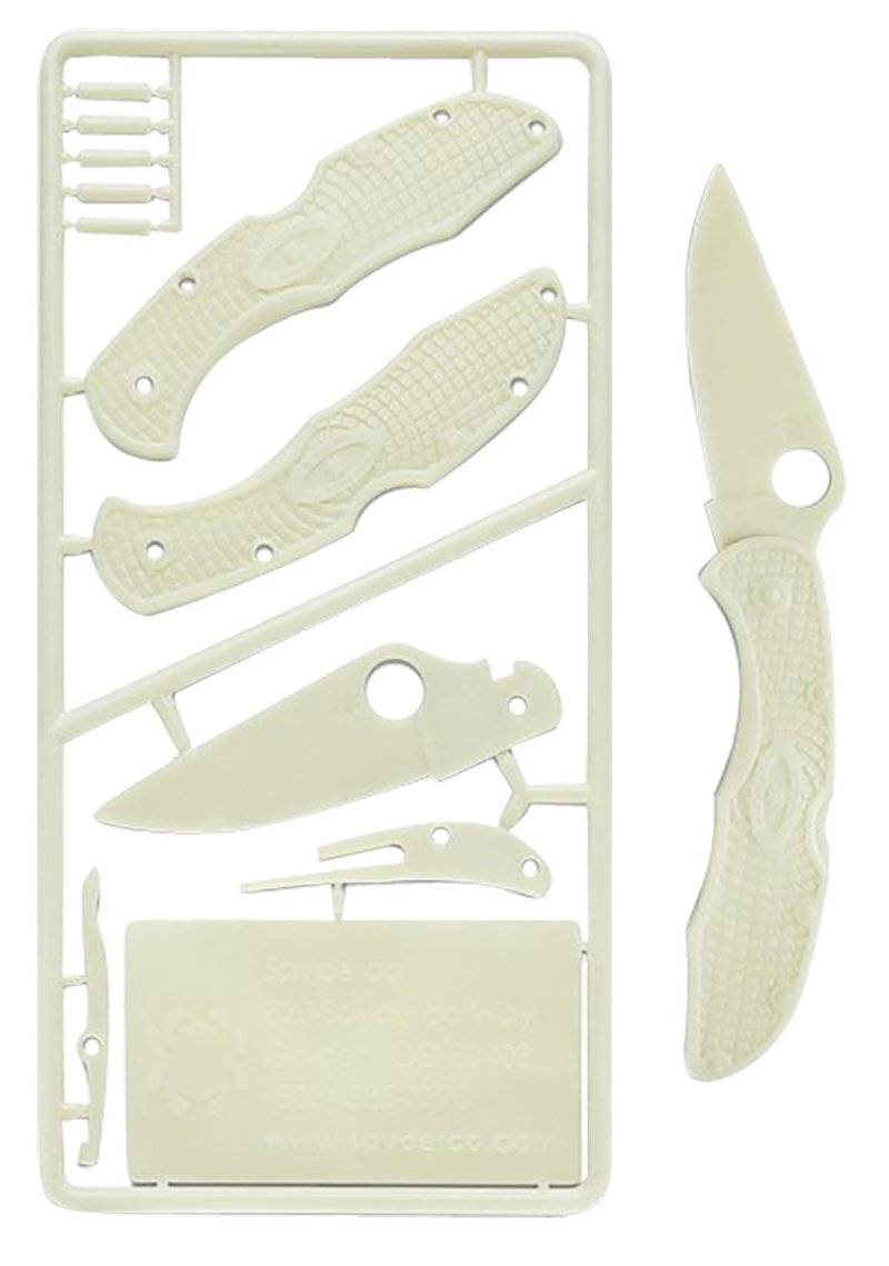 Spyderco PLKIT1 Delica 4 Glow-In-The-Dark Plastic Kit for Kids 7+