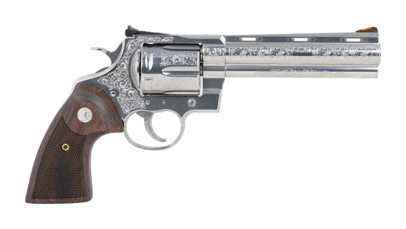 Colt Anaconda 44 Mag 6 In 6-Rounds Stainless Walnut Grip
