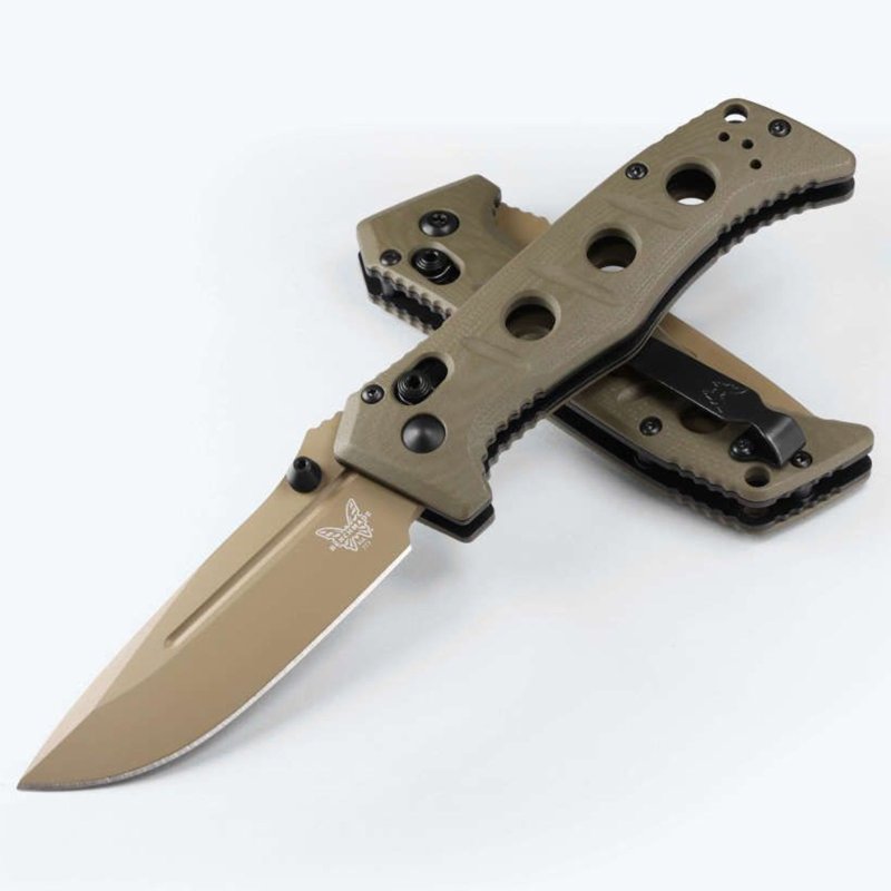 Benchmade Adamas FDE/PL 3.25" Black Scales, Axis Lock