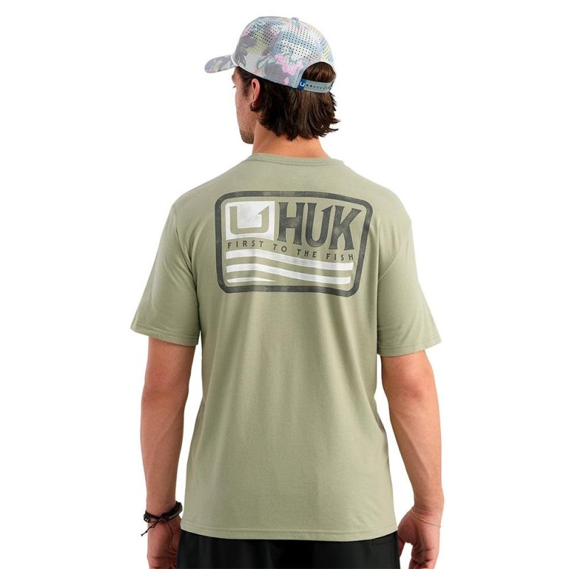 HUK Born Wave Short Sleeve Shirt Seagrass L