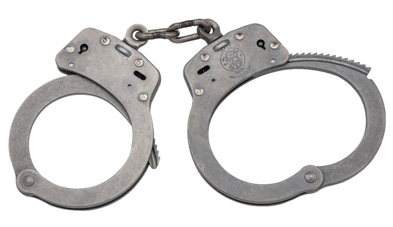 Smith & Wesson M103 Handcuffs - Hinged Stainless Steel
