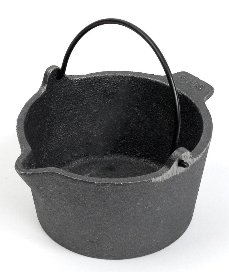Cast Iron Pot 10lb Capacity Flat Bottom Bail Handle Pouring Spout Tab